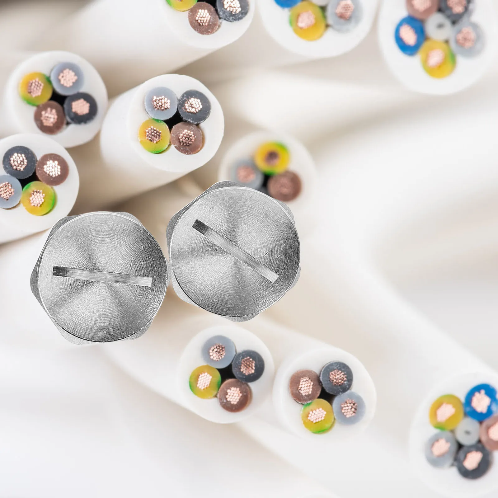 

2pcs *1.5 Stainless Steel Waterproof Sealing Plugs Closure for Round Holes Screw Metal End Caps Hole Covers