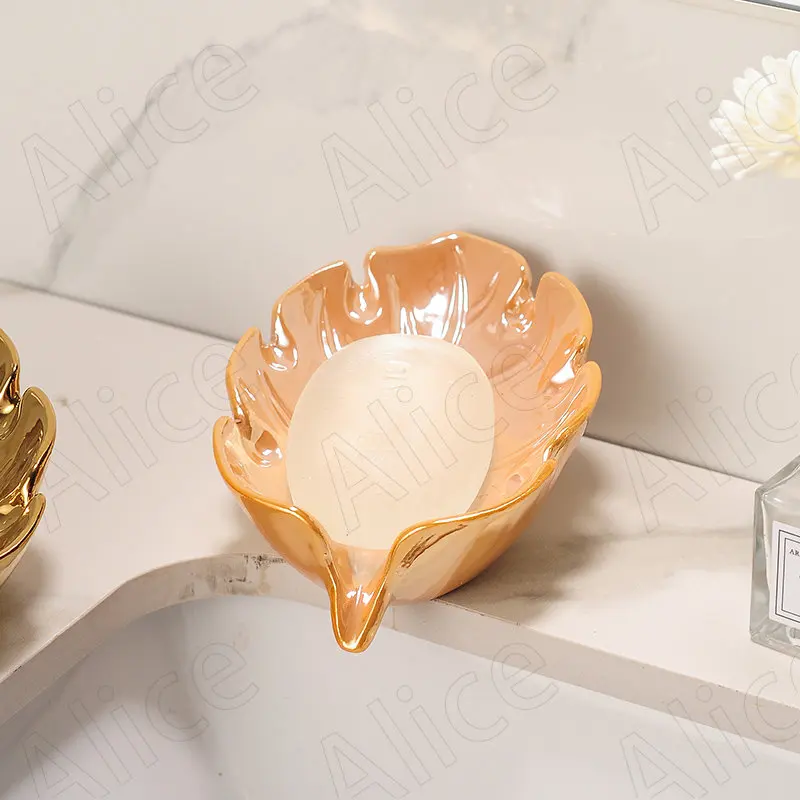 Light Luxury Ceramic Soap Dish Leaf Shape Drain Soaps Organizer Restroom Desktop Creative Ornament Home Bathrooms Accesories