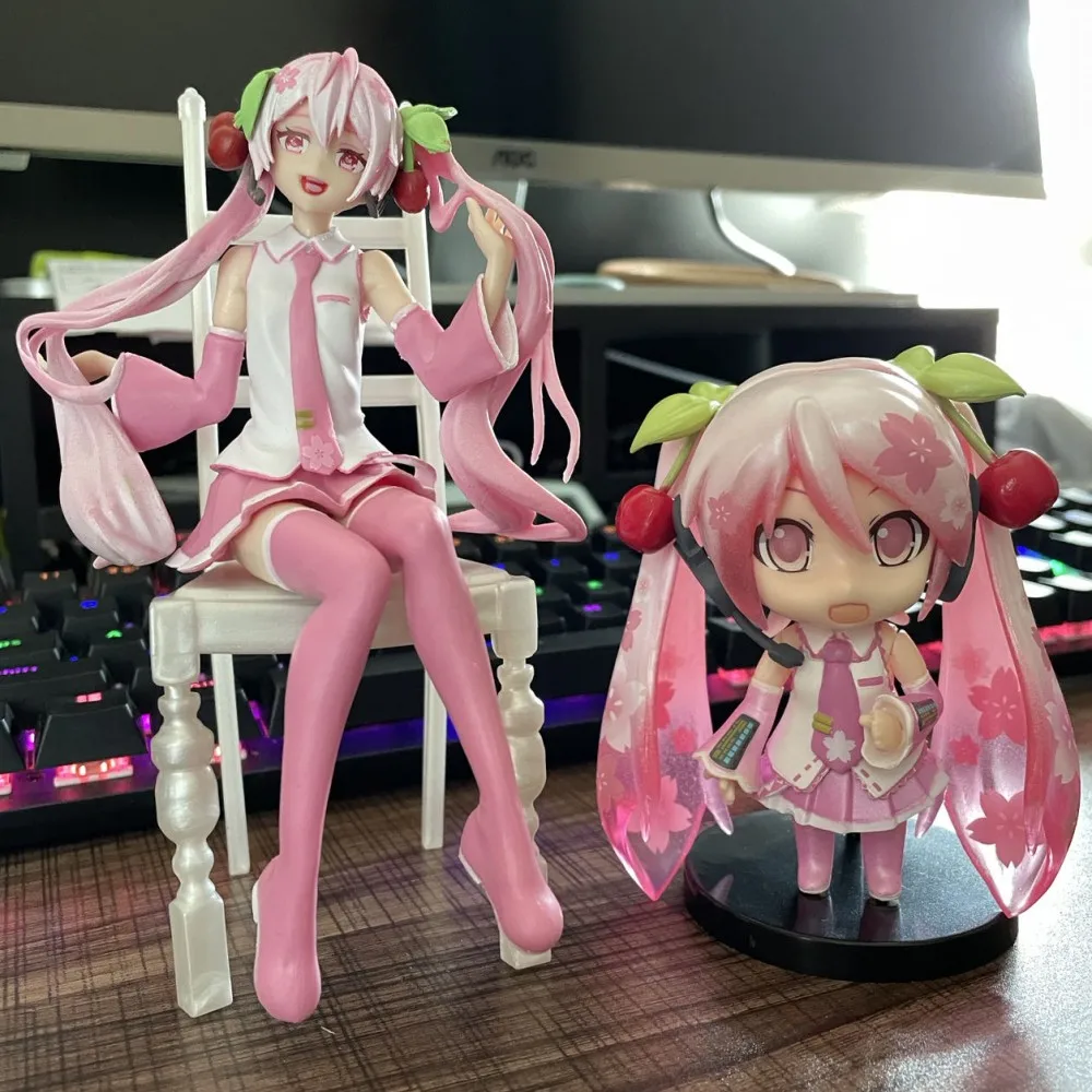 Figura de Anime Hatsune Miku en Oferta, Figura de Acción de PVC en Posición Sentada con Sakura Rosa, Modelo de Juguete Decorativo, Regalos Coleccionables