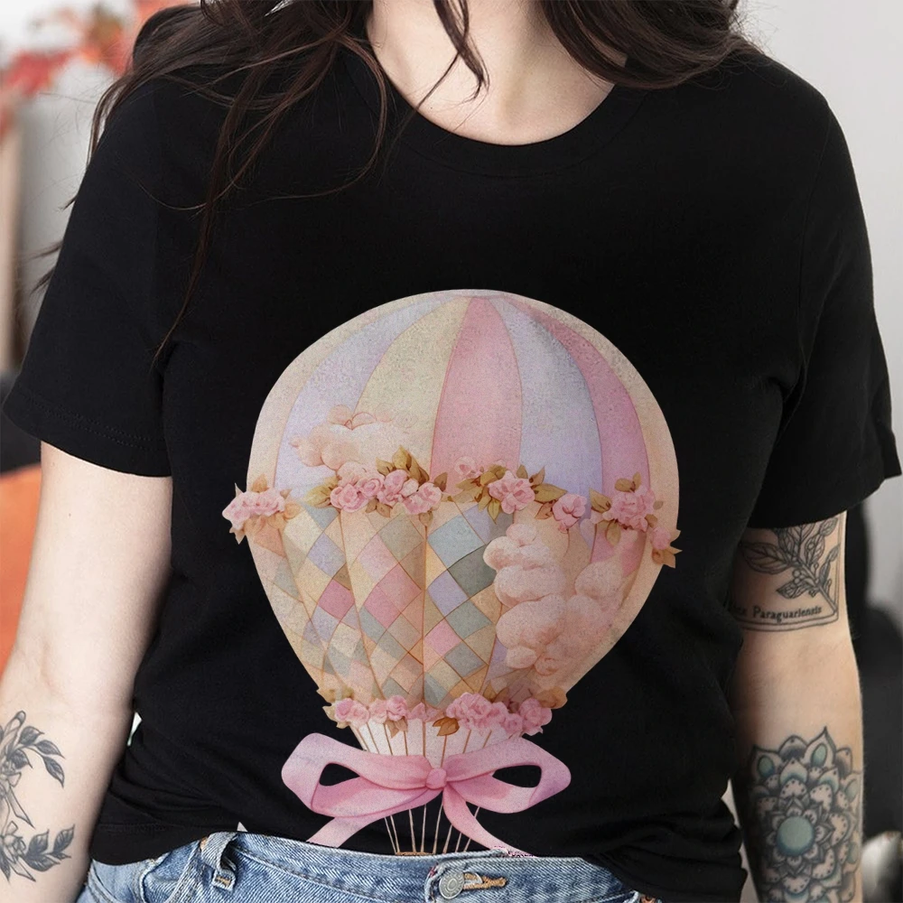 Y2K Graphic T-shirt, Floral Hot Air Balloon Print, Whimsical, Dreamy and Adventurous,Soft Fabric for Fantasy-Themed Casual Looks