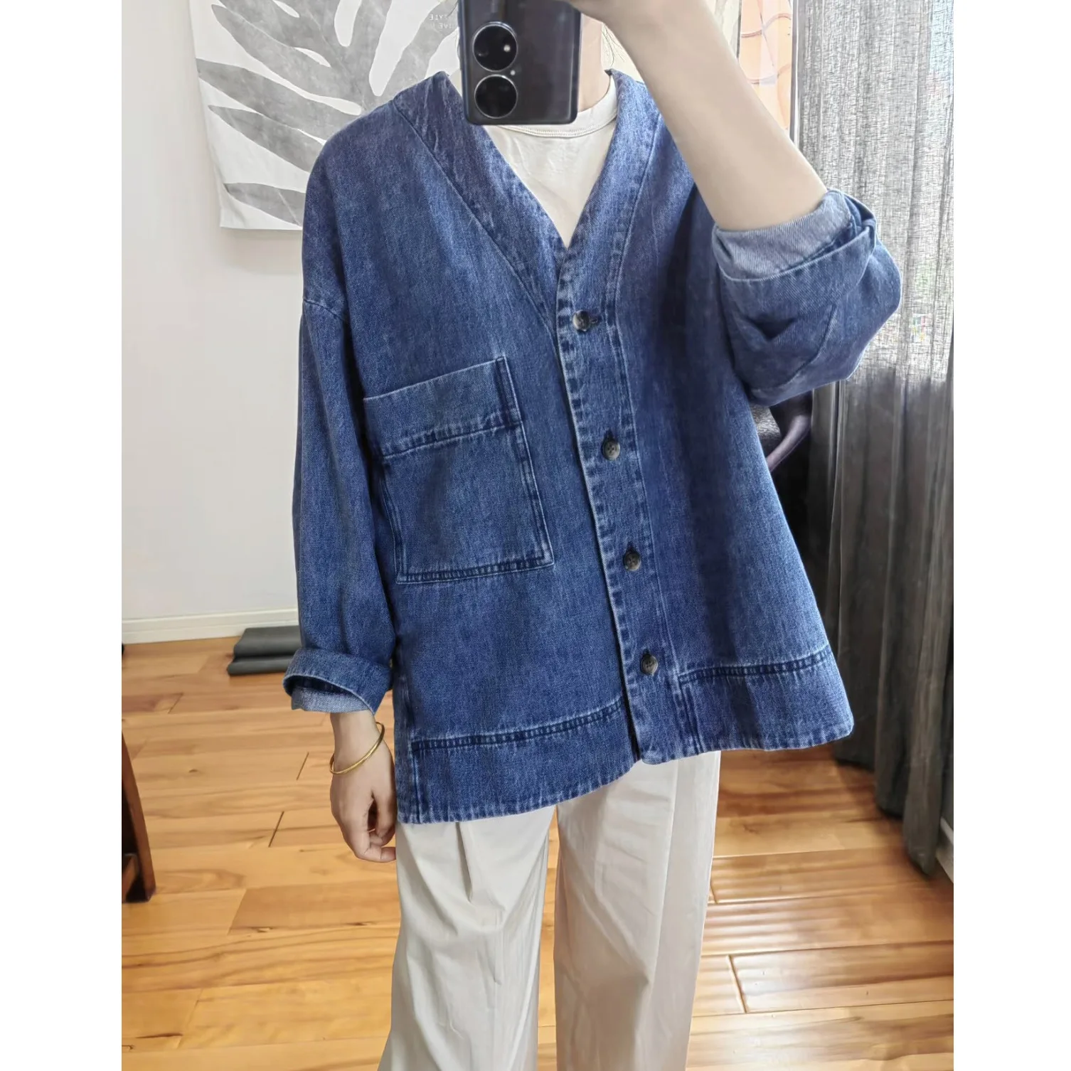 Trending Women's Loose fitting Denim jacket New Single-breated Female Long Sleeve Coat Top with Single Pocket 2023 New