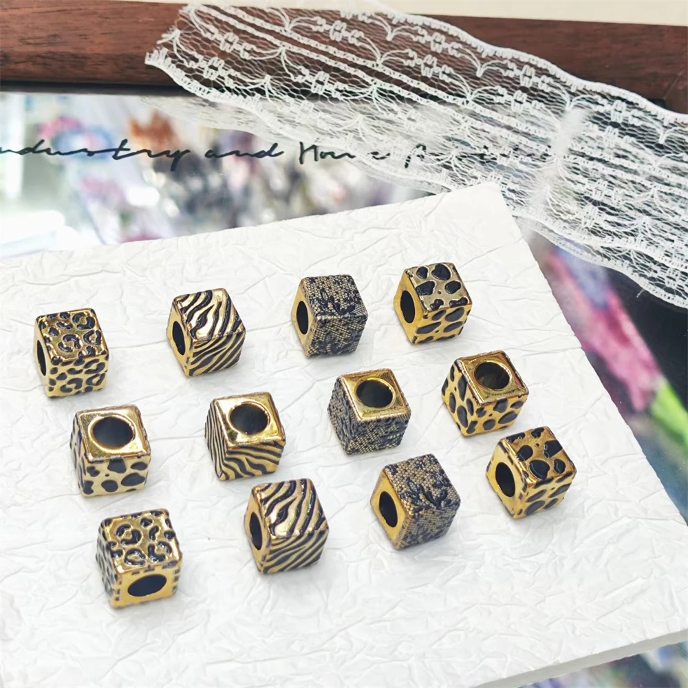

Cordial Design 300Pcs 10*10MM Cute Hand Painted UV CCB Beads/DIY Jewelry Supplies for Necklace Bracelet Crown Pen#20529