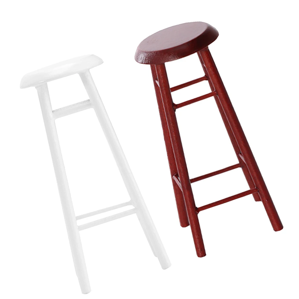 2 個ミニチュア木製バースツールハイスツールドールハウスキッチン家具工芸品シーン装飾アクセサリーミニ木製椅子