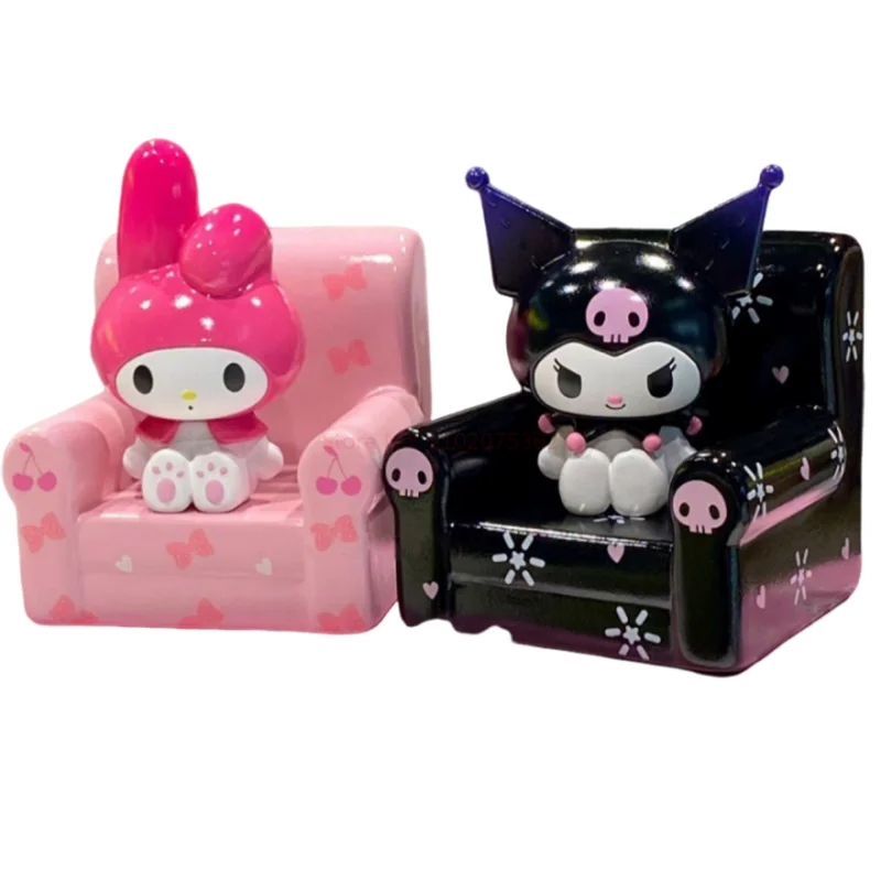 Rodzina Sanrio siedzi w serii ślepych pudełek dla lalek Hello Kitty Cinnamon Roll Sofa ozdoby samochodowe urocze ręcznie robione ślepe pudełka