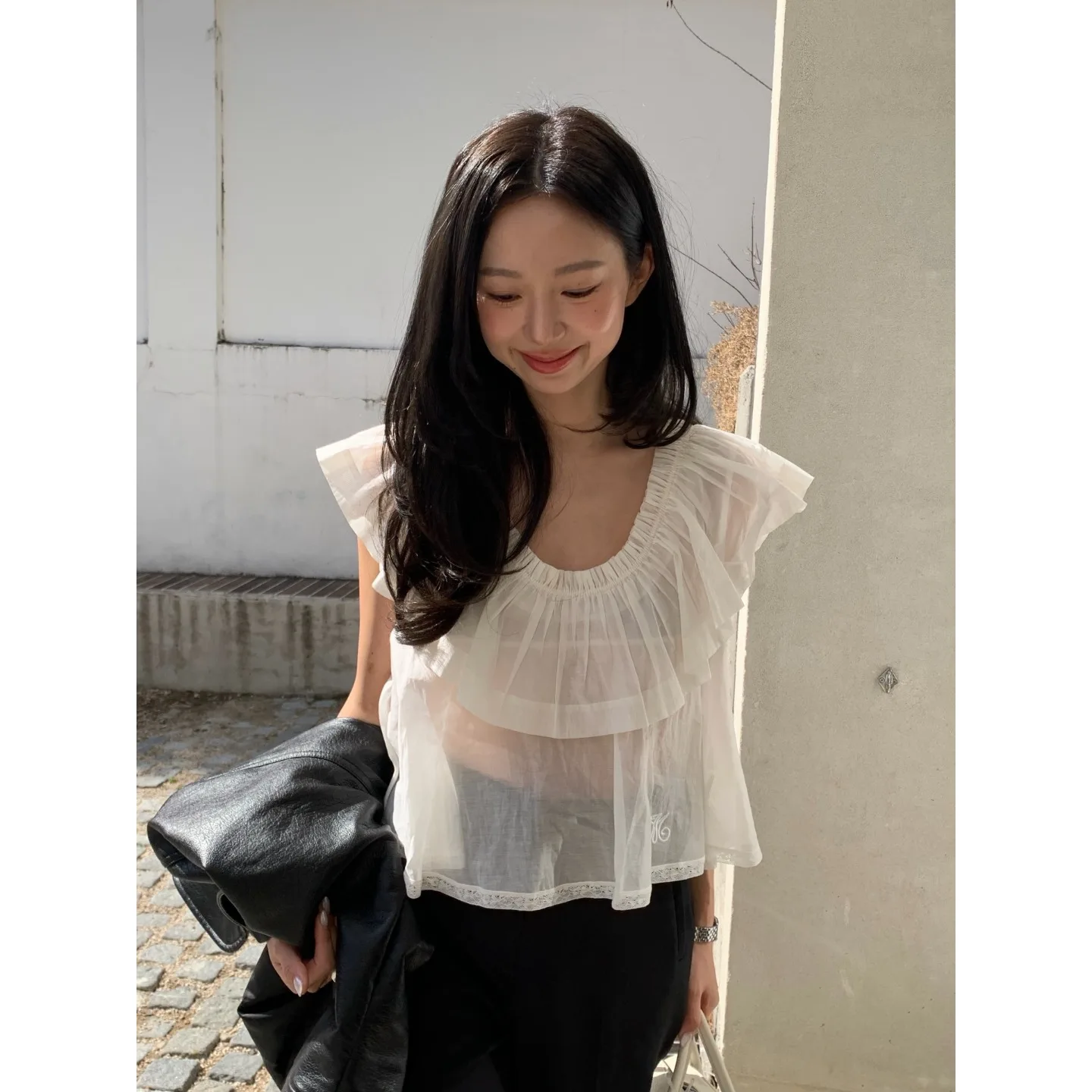 

Fashionable Lightweight round Neck Collared Top Spring Summer New Arrival Women's Loose Fit Short Sleeve Casual Style Shirt