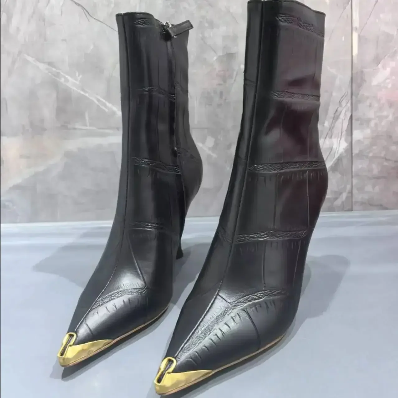 

2025 Black Leather Pointed Toe Shoes Female Stiletto High Heels Sexy Party Zapatos Muje Metal Pointed Toe Women's Fashion Boots