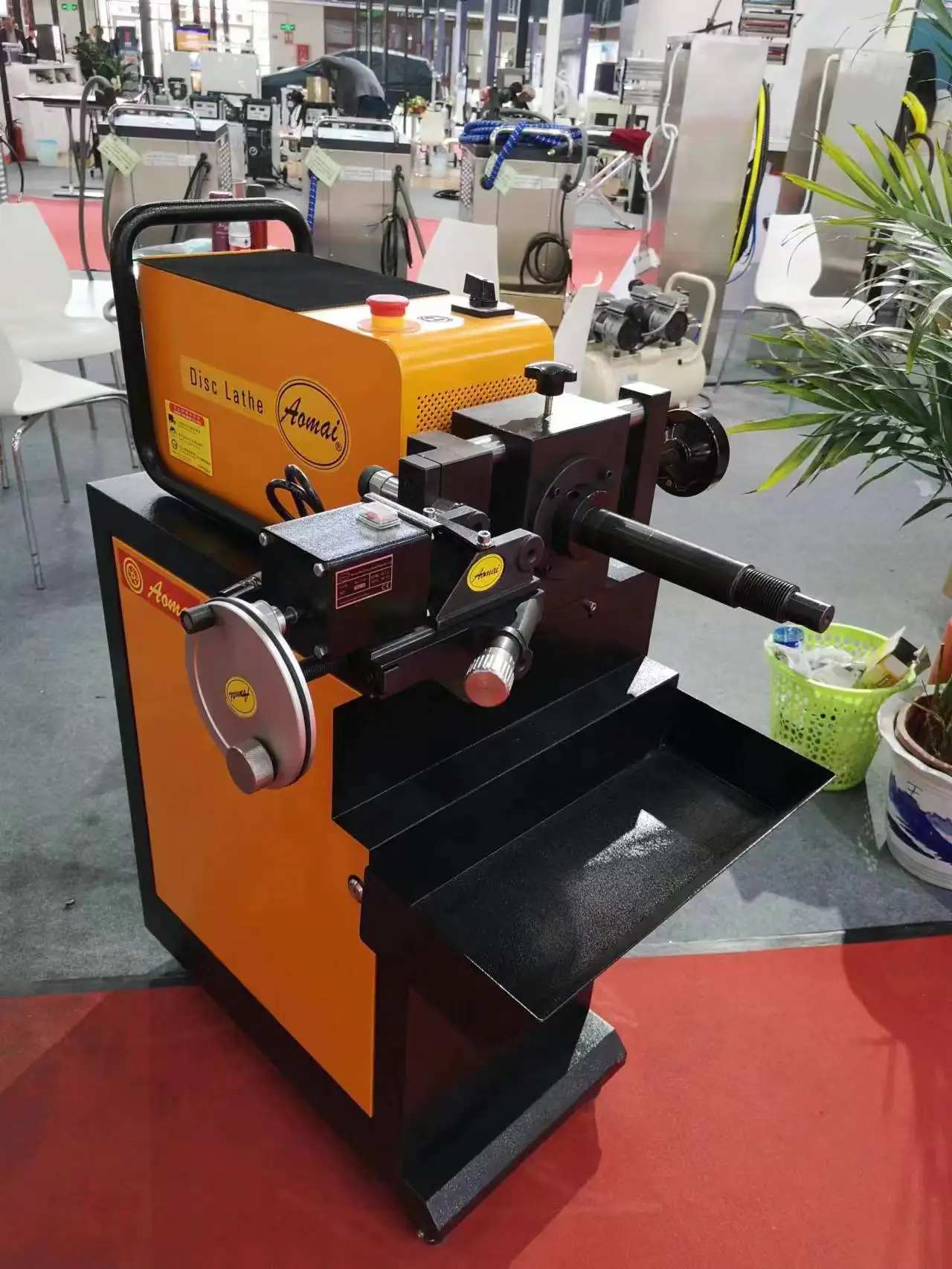 

Double Function on Car and off-Car AM983 Automotive Brake Lathe Machine AM-985 Off-car brake disc repair machine
