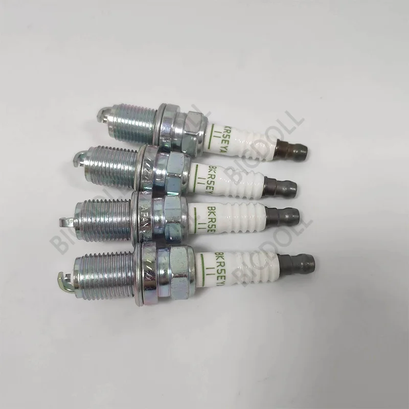 8Pcs FOR WHOLESALE BKR5EYA-11 4194 Spark Plug BKR5EYA11 for TOYOTA DAIHATSU NISSAN Replace for K16RU11 K16TT 5464 5303 2526