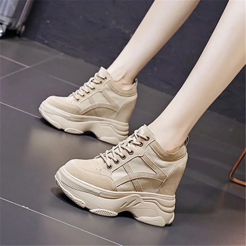 Baskets en cuir à plateforme pour femmes, chaussures noires décontractées, talons de 11CM, respirantes, rehaussantes, nouvelle collection automne