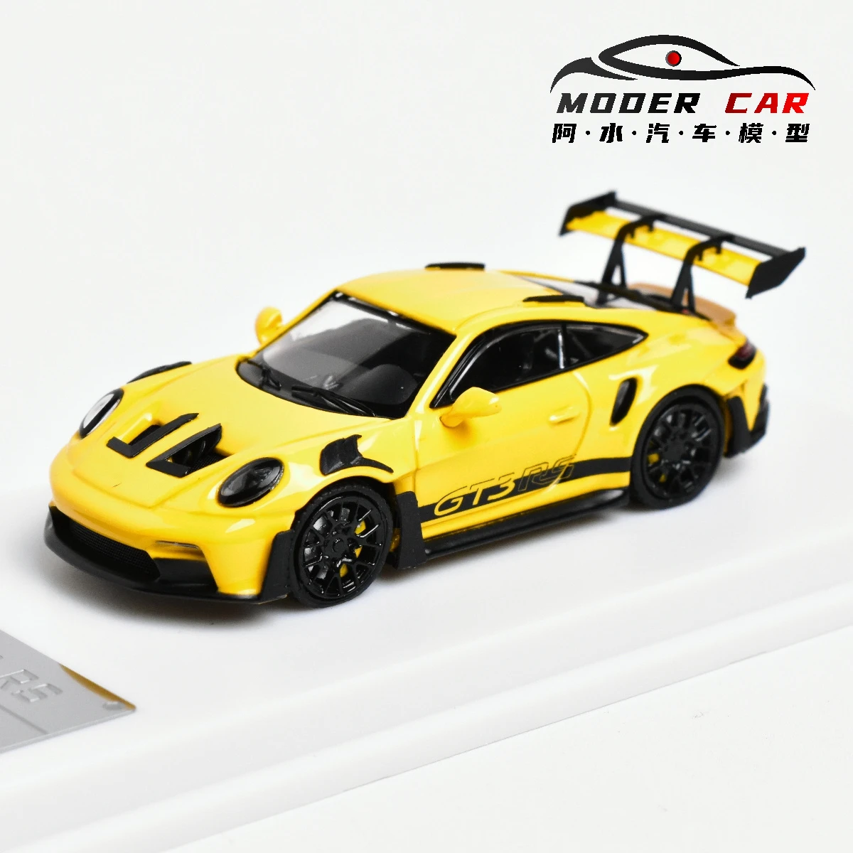 Solo 1:64 911 992 GT3 RS Diecast Model Car