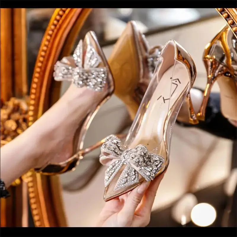 

Exquisite Women's High Heels Luxury Rhinestone Bow Banquet Wedding Shoes for Woman Designer Transparent Pointed Tip High Heels