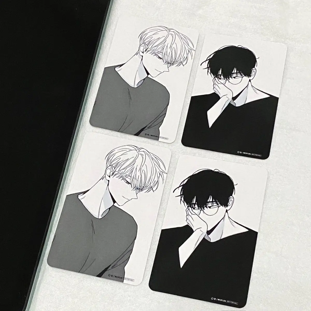 

Checkmate Anime Small Card 3inch Jeong Eunsung Photo Crds Lee Suhyun Bl Photomasks Stationery Cosplay Friends Gift for Fans