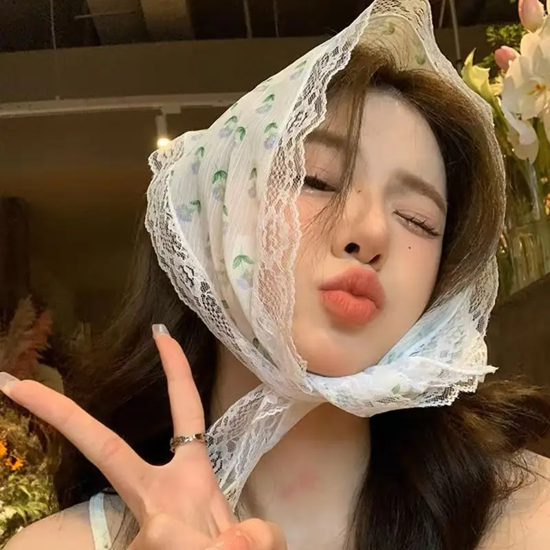 

Lace Triangle Scarf Small Silk Head Scarf Korean Elegant Decorative Neckerchief Lace Handkerchief Hair Scarf Headband for Women