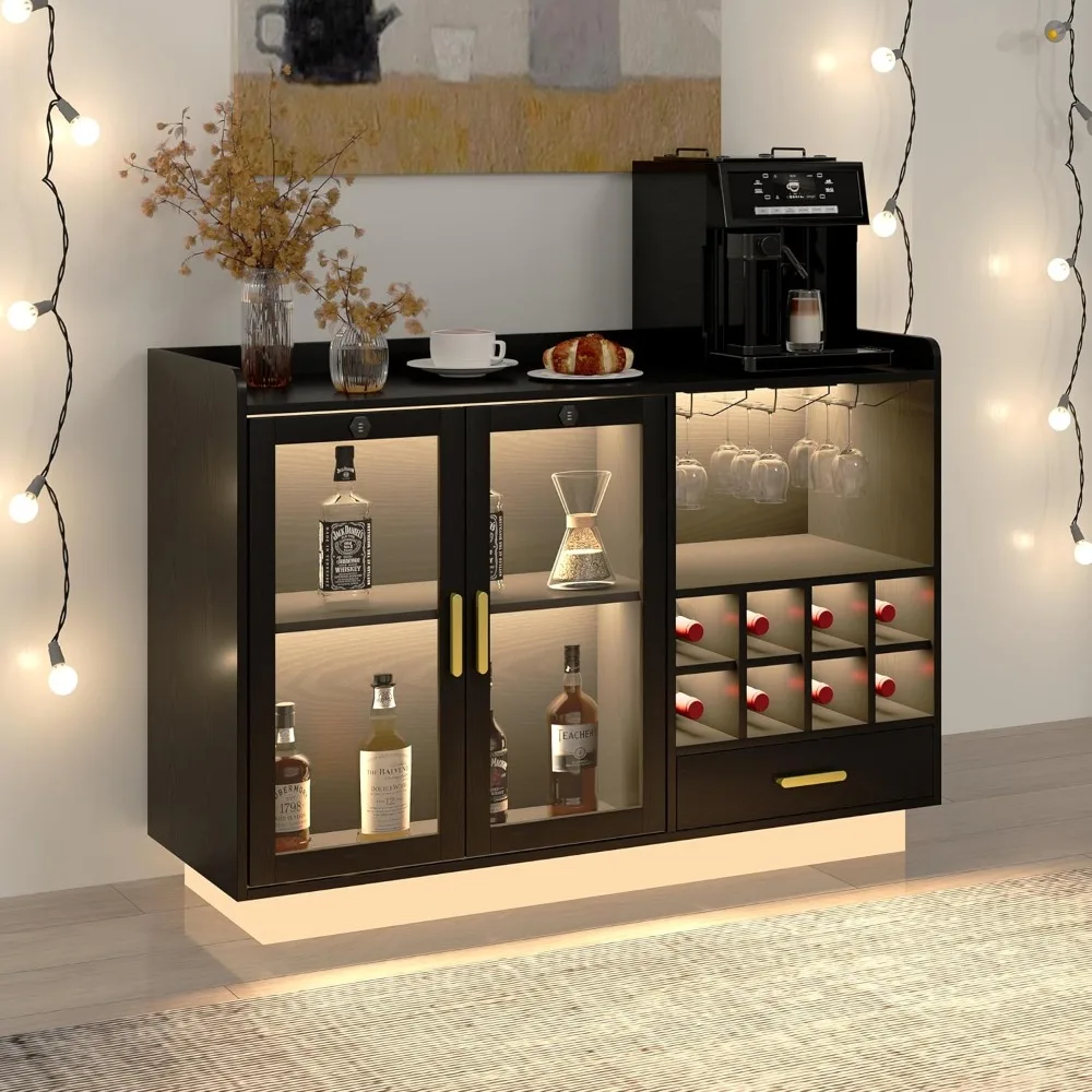 Mueble moderno para bar de vinos con luz LED y puerta de vidrio cerrada, barra de café flotante con tomas de corriente y estante de vidrio, buffet negro