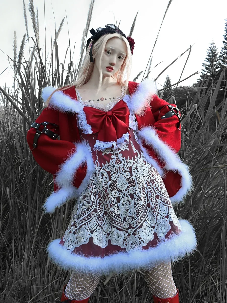 

Christmas Cosplay Red Woolen Coat Women's Original Design Gothic Bow Plush Jackets Embroidery Heavy Industry Suspender Dress