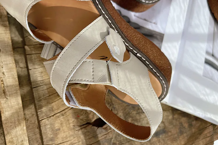 Careaymade-Genuine leather Roman style retro literary sandals fisherman\'s shoes cute summer hollow out beach shoes women\'s shoes