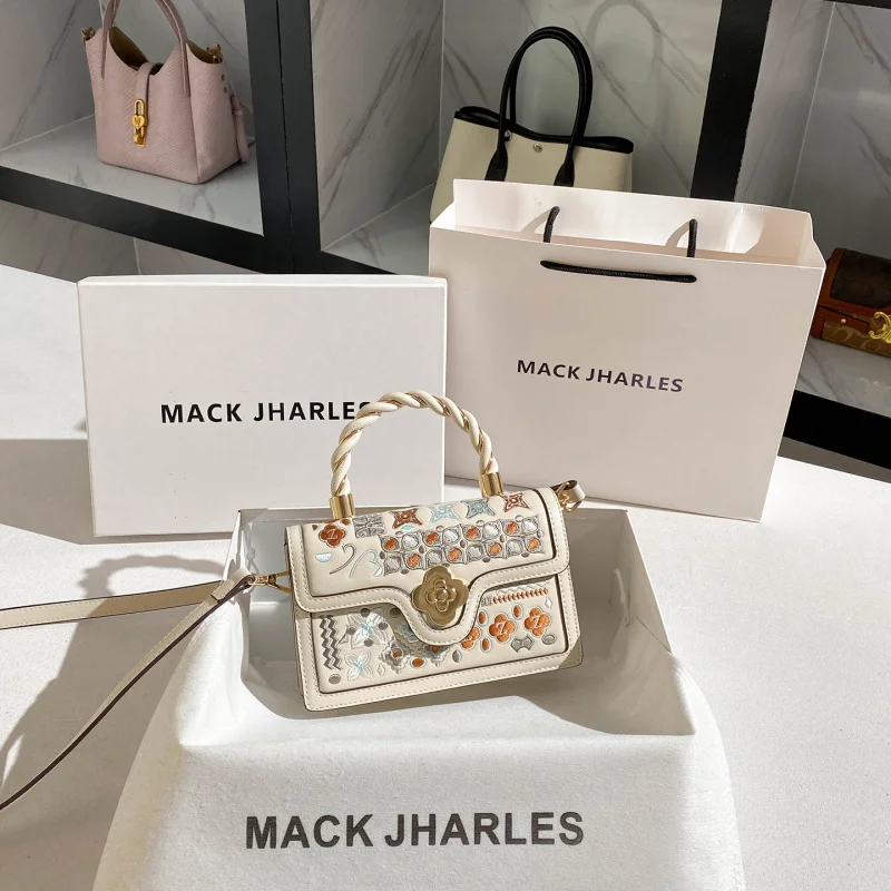 

Маленькая квадратная сумка в китайском стиле с вышивкой, высококачественная сумочка для весны и лета.