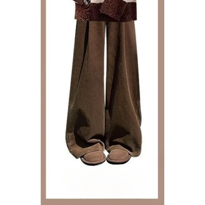 تتميز سترة شبابية أنيقة مع جينز لتنحيف الخصر هذا المكون من قطعتين بدلة شتوية نسائية جديدة كبيرة الحجم