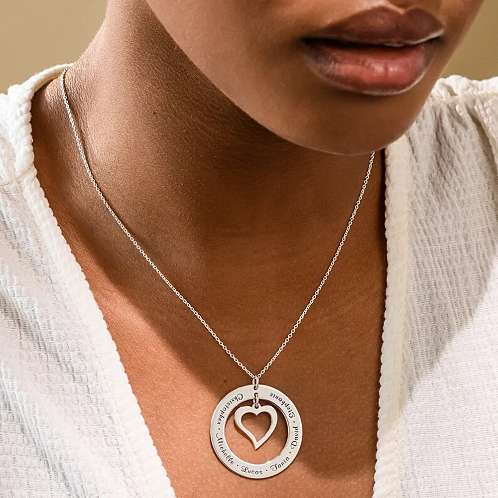 

Custom Engraving Name Necklace for Women Personalized Heart Pendant Necklace Stainless Steel Jewelry Exquisite Birthday Gift New