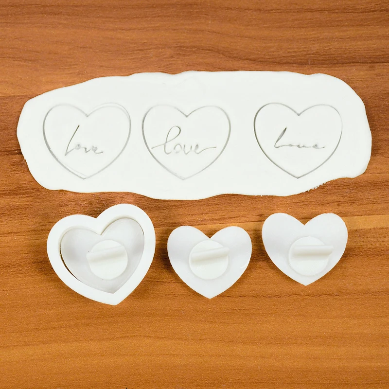 4pcs Valentine\'s Day Love Letter Cookie Mold Heart Fondant Cake Decorating Tools Wedding Party Handmade Gift Baking Accessories