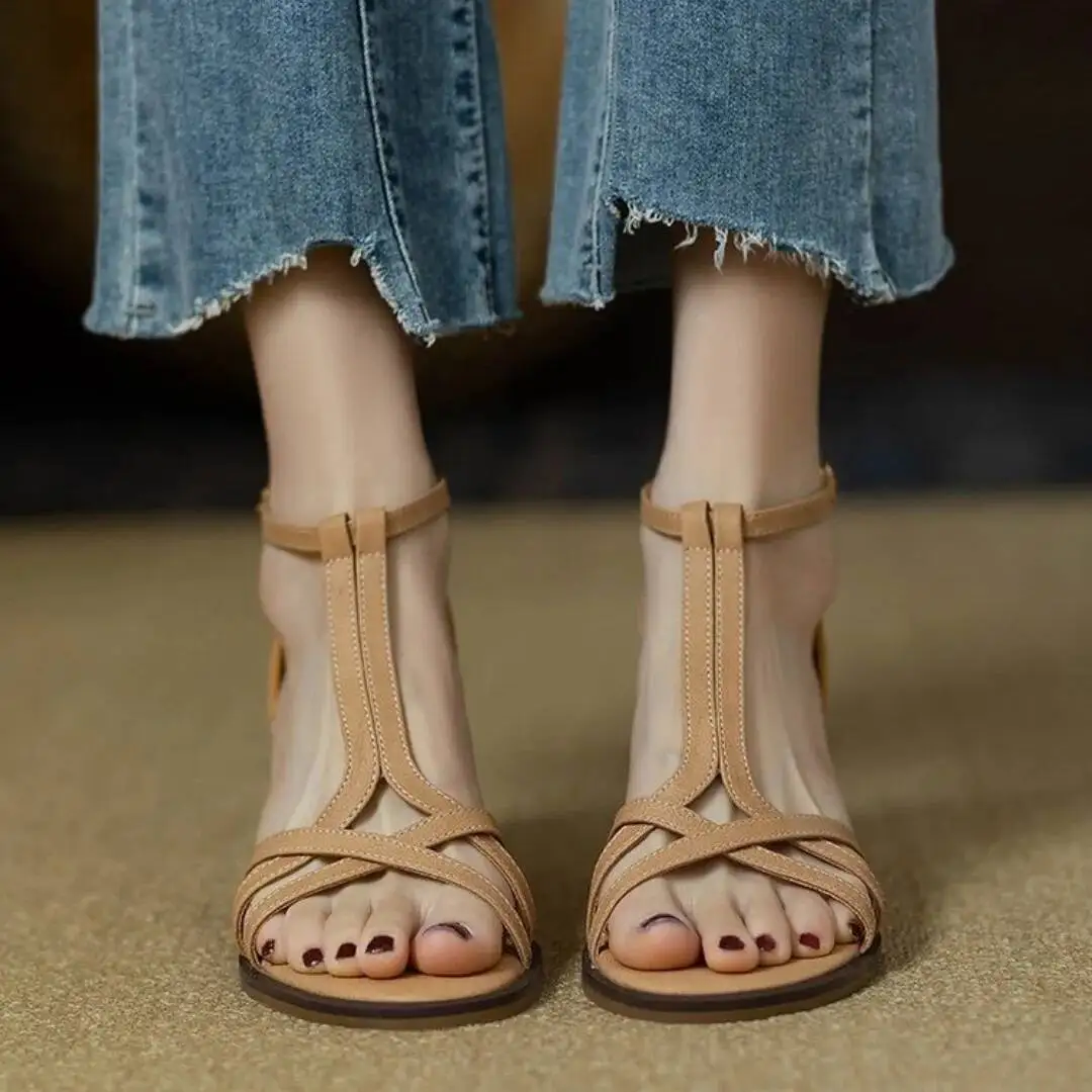 

2025 Summer High Heel Sandals Women's Mid Heel Cross Strap Open Toe Sandals Soft Leather British Style Chunky Heels