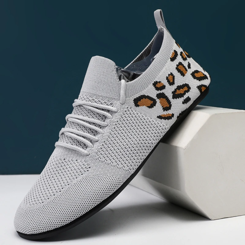 MAEDEF-Chaussures légères en maille respirante pour hommes, chaussures de marche, chaussures de sport en plein air, mode Senakers, haute qualité, nouveau design