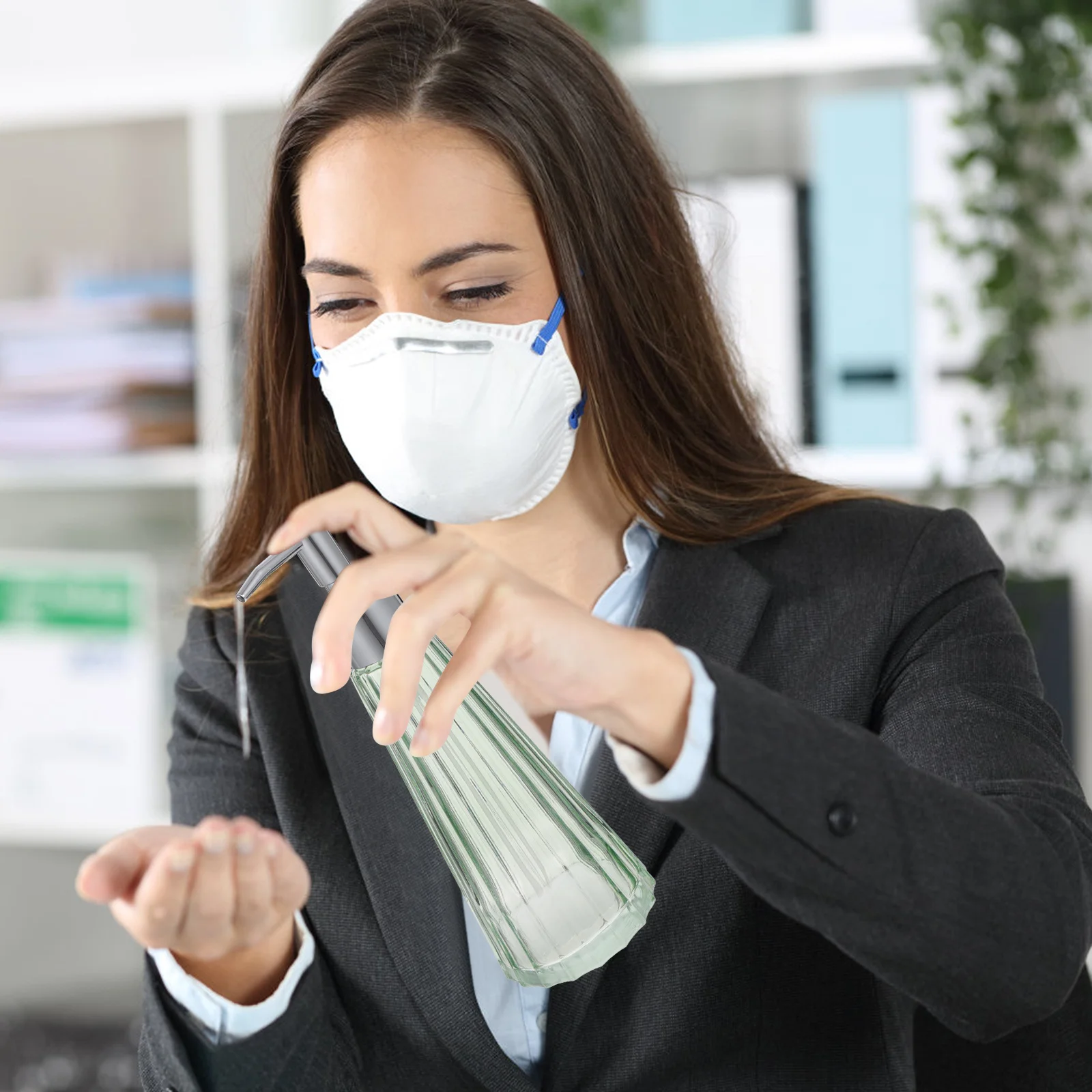 1 قطعة زجاجة محلول على الطراز الأوروبي مادة ممتازة متينة مانعة للتسرب للصابون والزيوت العطرية وكريم الاستحمام والحمام المنزلي