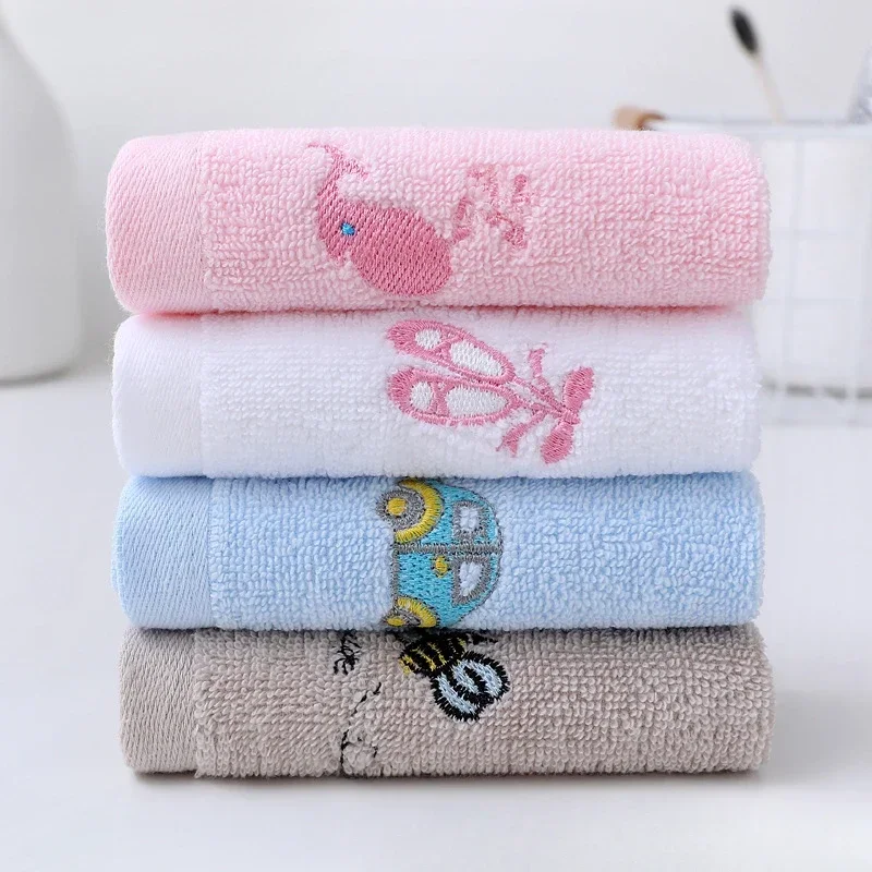 Pure cotton small square towel 25*25cm cartoon embroidery baby hook towel children face towel gift