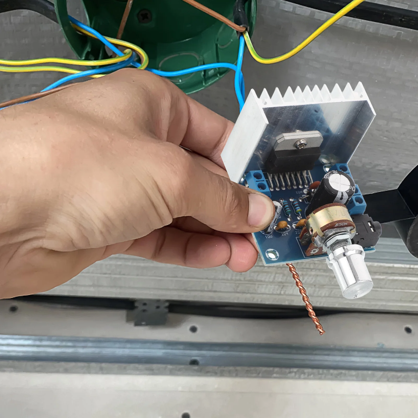 

TDA7297 Motorcycle Amplifier Board Audio Component DC12V Plastic Material NoiseFree Design Car Stereo Module For DIY Speaker