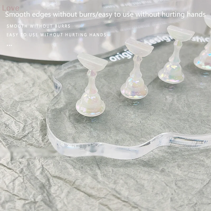 [L&P] マグネットネイルホルダー 付け爪練習スタンド クリスタルベースホルダー ネイルアートディスプレイ アートサロンDIY＆練習用