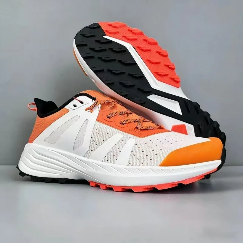 Professional Mans Mountain Hiking Shoes Non-Slip Men Shoes Mountain Unisex Climbing Shoes For Men Wearable Outdoor Shoe Men