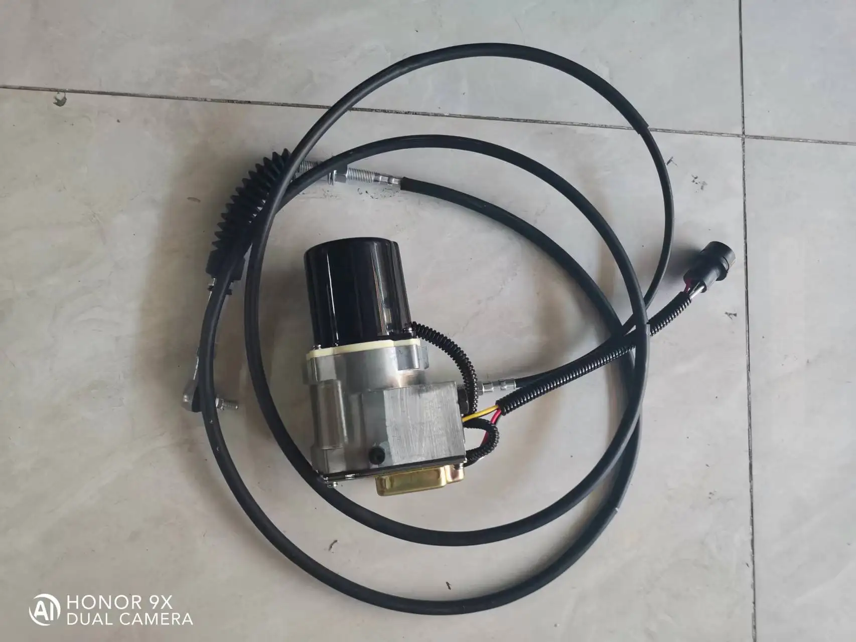 105-0092 106-0100 Acelerador do regulador do motor do acelerador 106-0097 para escavadeira Caterpillar CAT 320 320V1 323 E320 E320V1 E323