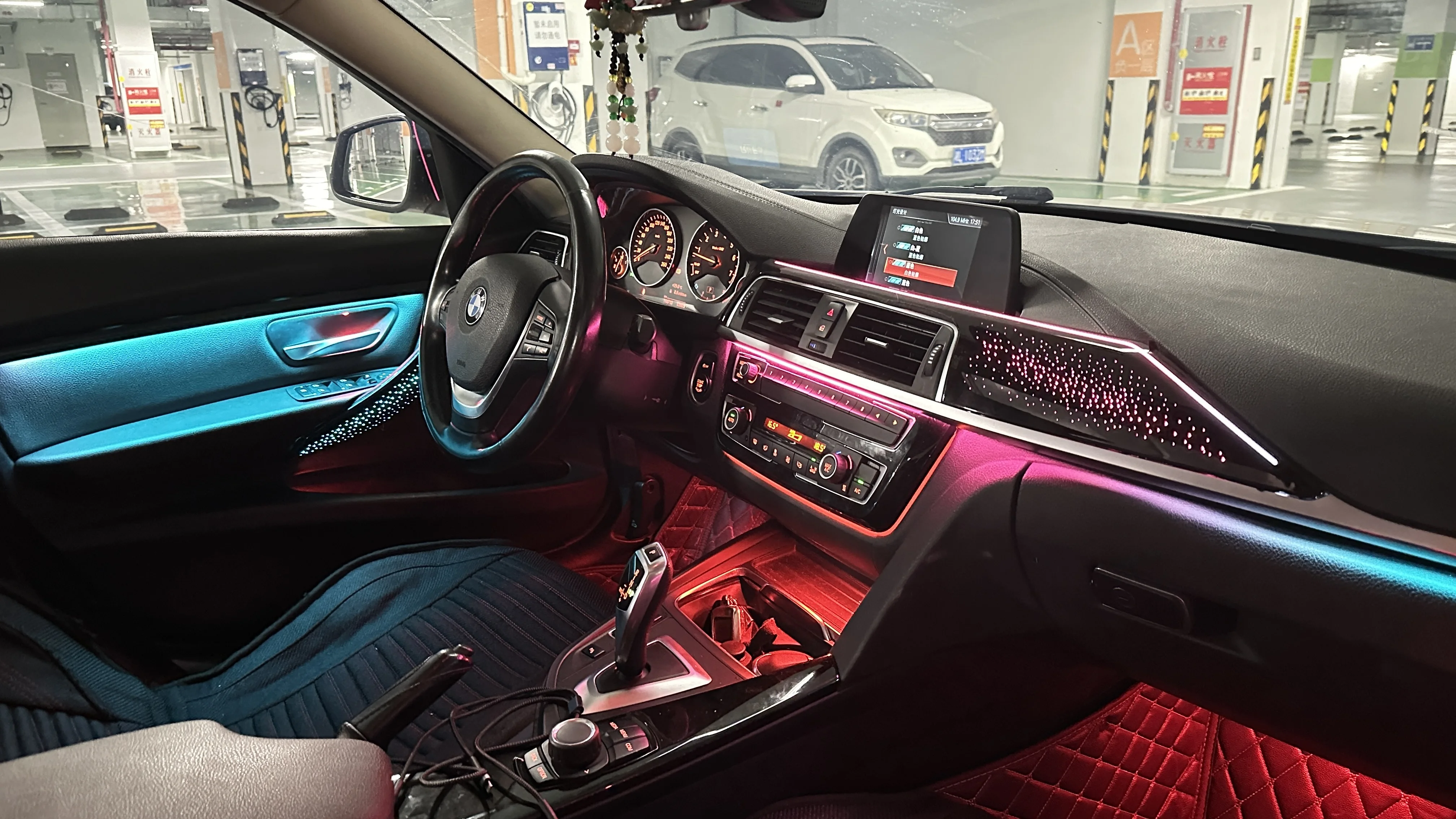 ICarsin 64 Warna Lampu Ambient Dinamis Star Upgrade Kit untuk BMW F30 F34 Seri 3 2014-2019 Aksesoris Pencahayaan LED Interior