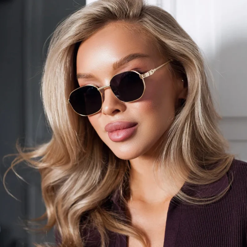 2pcs Fashion Metal Square Frame Sunglasses Women Black Gold Unisex Sun Glasses Trendy Style Punk Thread Design Shade UV400