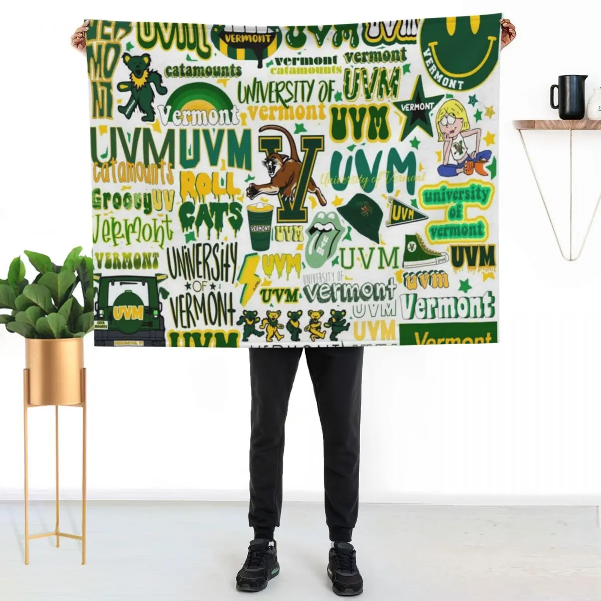 

UVM Design Throw Blanket Warm Comfortable Blanket Gift for Parents Friends