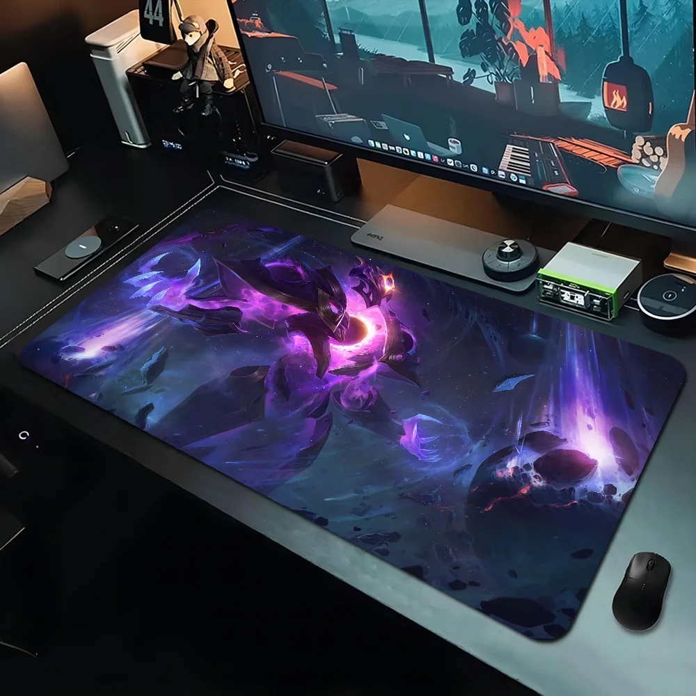 Mordekaiser League Of Legends Animation Office Computer Desk Mat Table Keyboard Big Mouse Pad Laptop Non-slip For PC Mouse