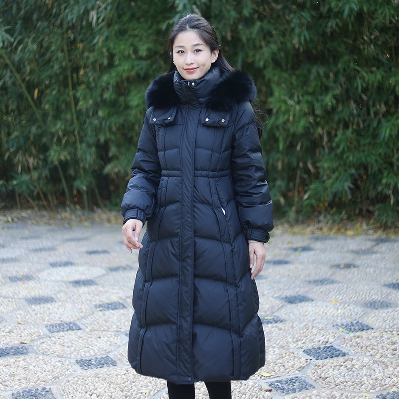 

Длинный тяжелый пуховик Chericom с воротником из лисьего меха, скрытые карманы на молнии, ветрозащитные манжеты на пуговицах, кулиска на талии Y308209Y