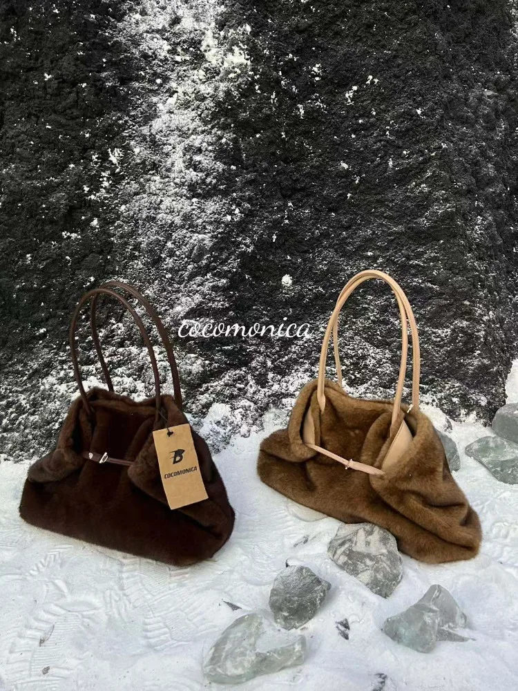 

Coco Winter Faux Mink Fur Handbag, Convertible Shoulder&Top-Handle Purse, Plush Luxury Evening Bag for Women, Elegant Accessory