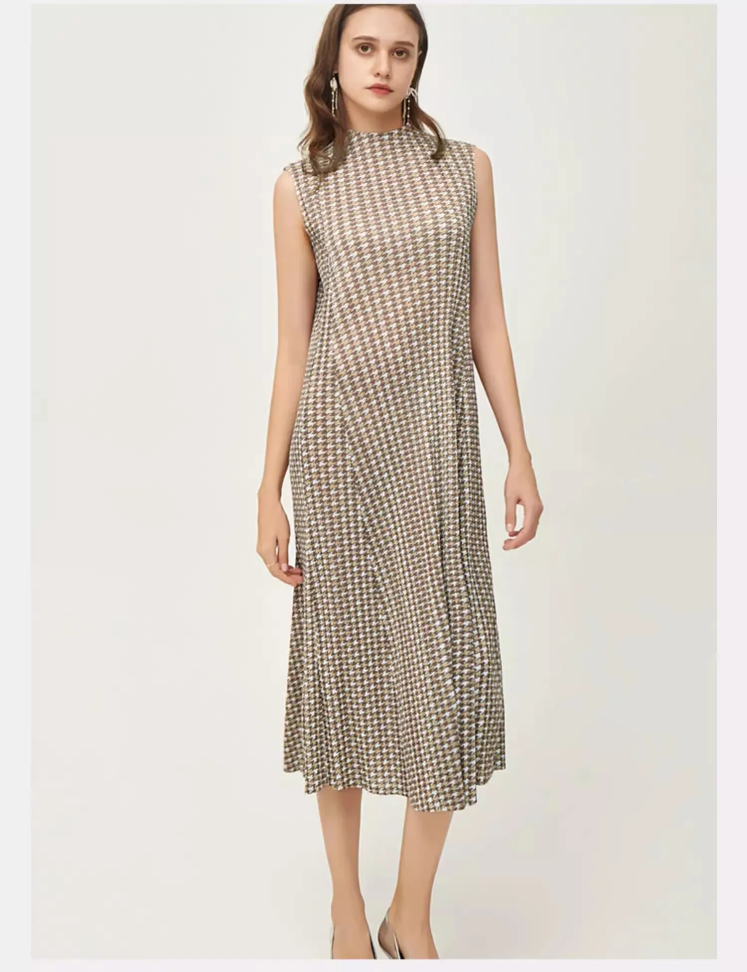 

HOT SELLING Miyake fold Sleeveless stand neck bird lattice print A-Line Dress IN STOCK