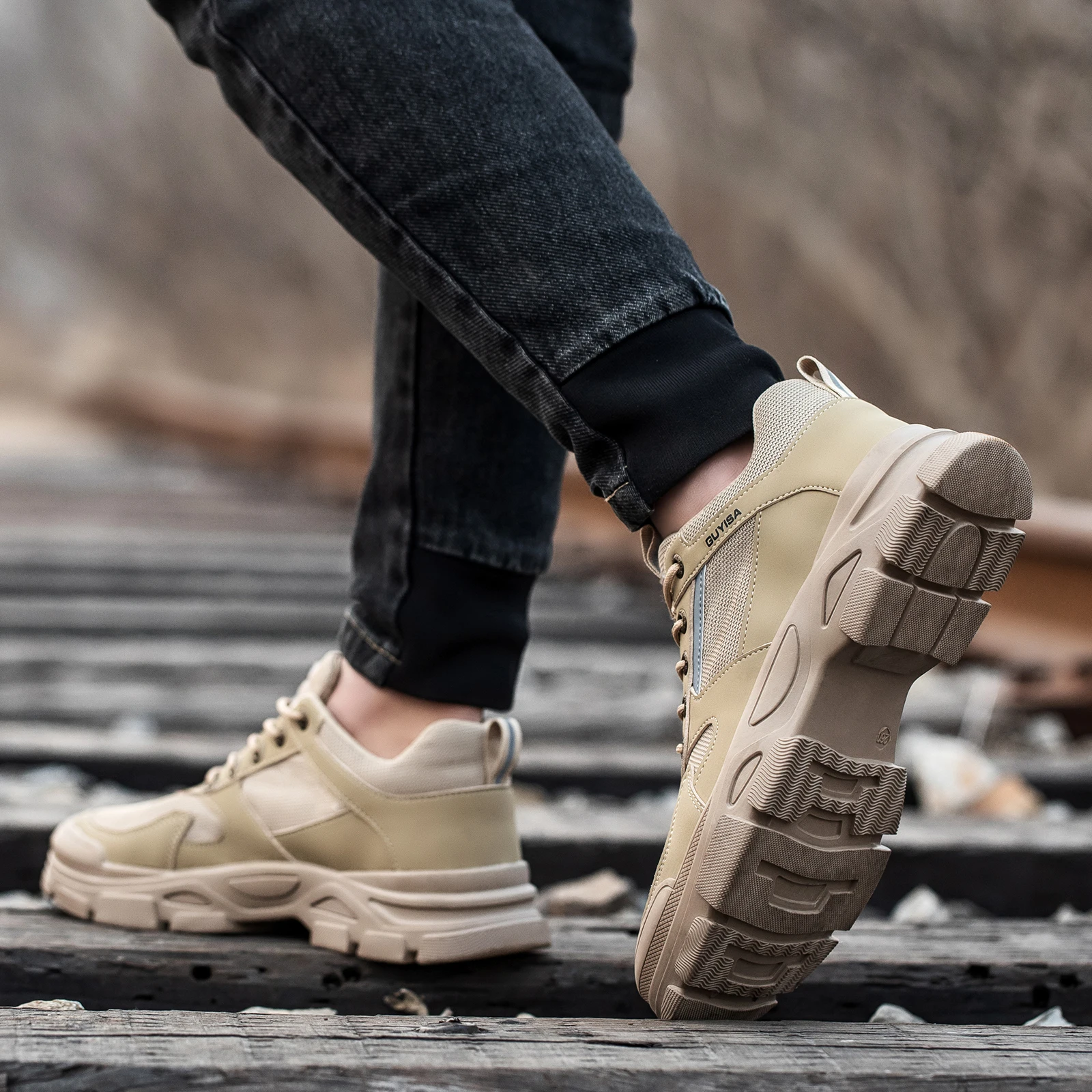 guyisa-men's-work-shoes-are-anti-smashing-and-anti-piercing-suitable-for-all-seasons-they-are-low-top-brown-low-top-flat-lig