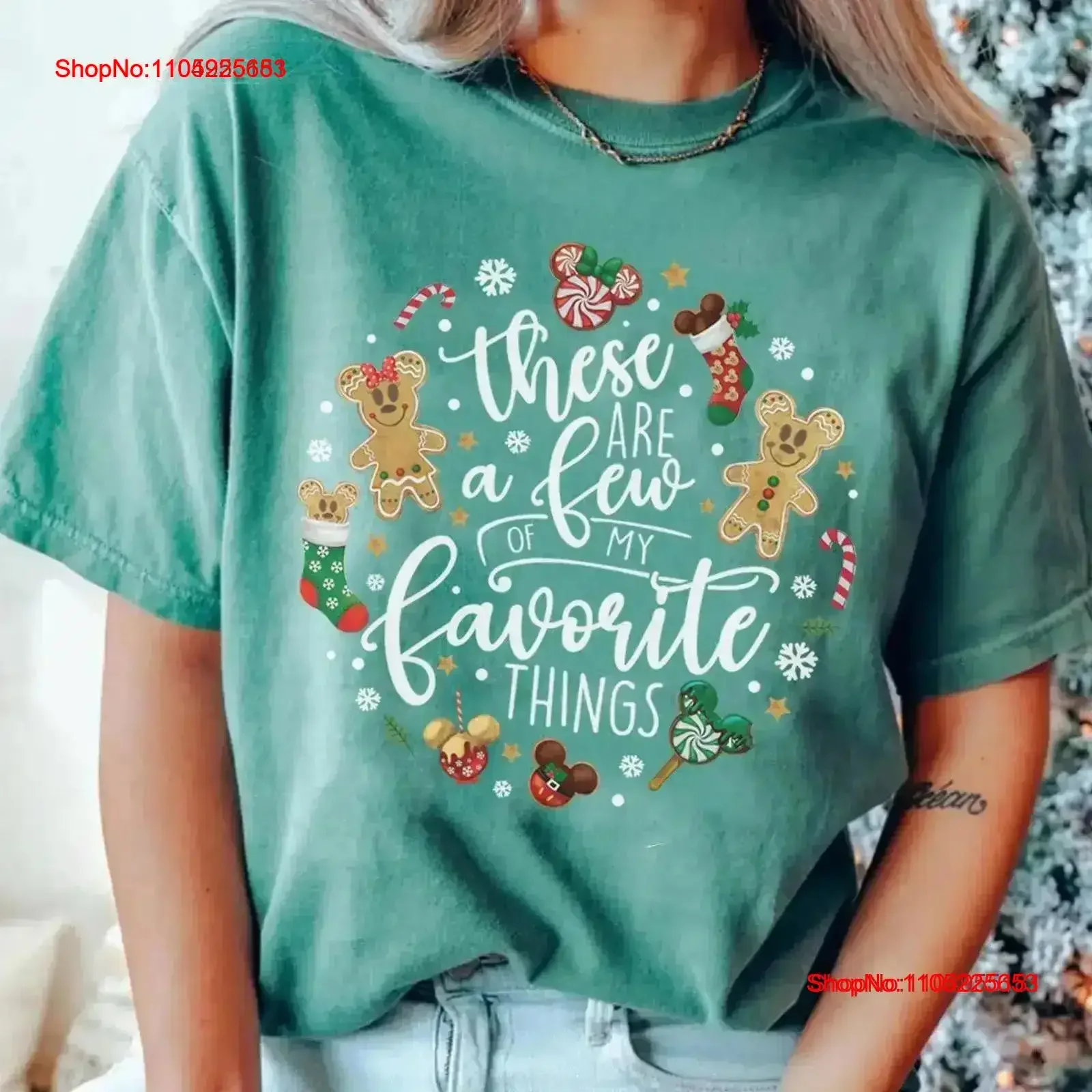 

These Are a Few of my Favorite Things Christmas T Shirt Family s Party vintage Washed graphic fashion Casual homme Stretched