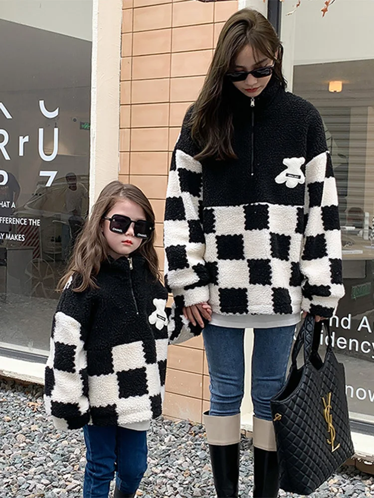 Parent-child Clothing Mother and Daughter Clothing Girls Autumn and Winter Clothing Lamb Fleece Sweater New Korean Style Coat