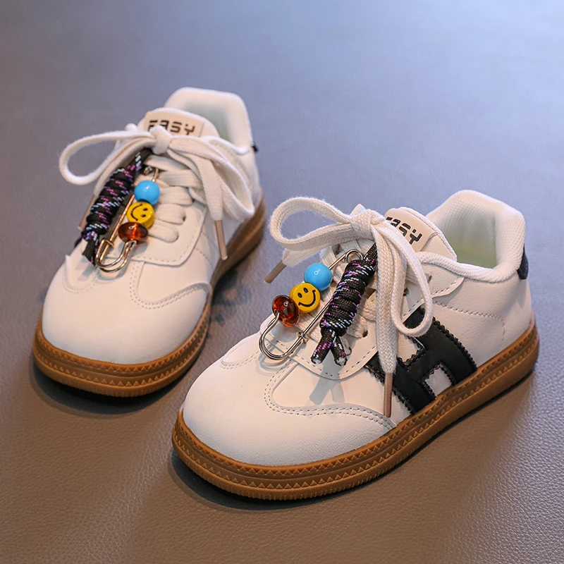 

Новинка 2023 года, детские кроссовки высокого качества для мальчиков, повседневная обувь на нескользящей мягкой подошве для девочек, удобная обувь с низким берцем для девочек Детская Обувь