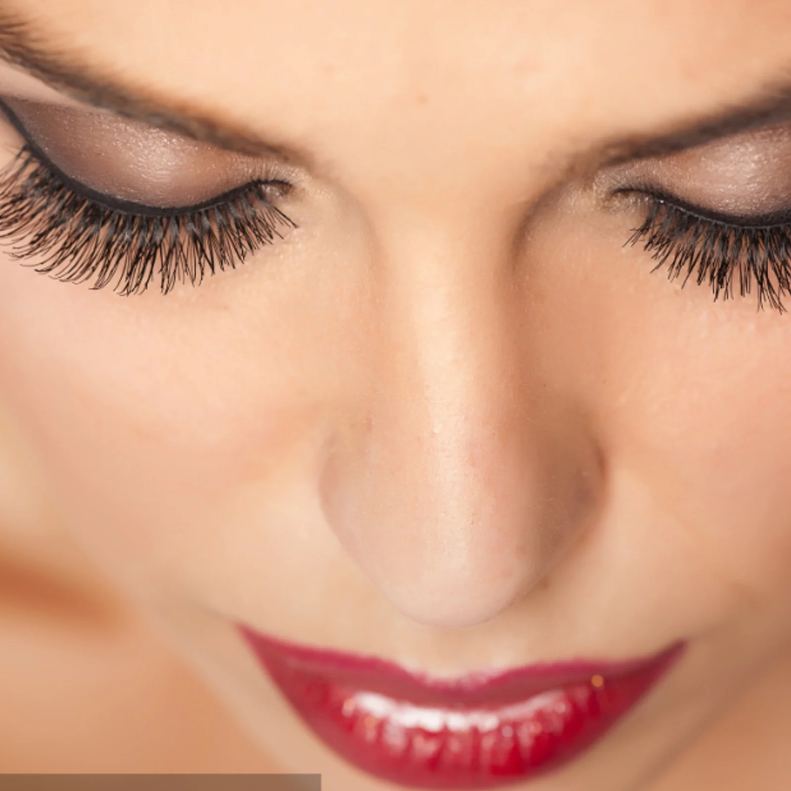 ขนตาปลอมแบบธรรมชาติ ขนตาปลอมแบบหนาแน่น สำหรับผู้หญิง ใช้สำหรับแต่งหน้า แสดงบนเวที อุปกรณ์ต่อขนตาปลอม