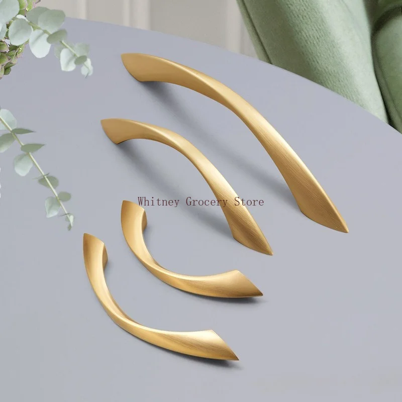 Creative Arc-shaped Cabinet Handle Modern and Simple Drawer Handle French Personalized Zinc Alloy Wardrobe  Wine Cabinet Handle