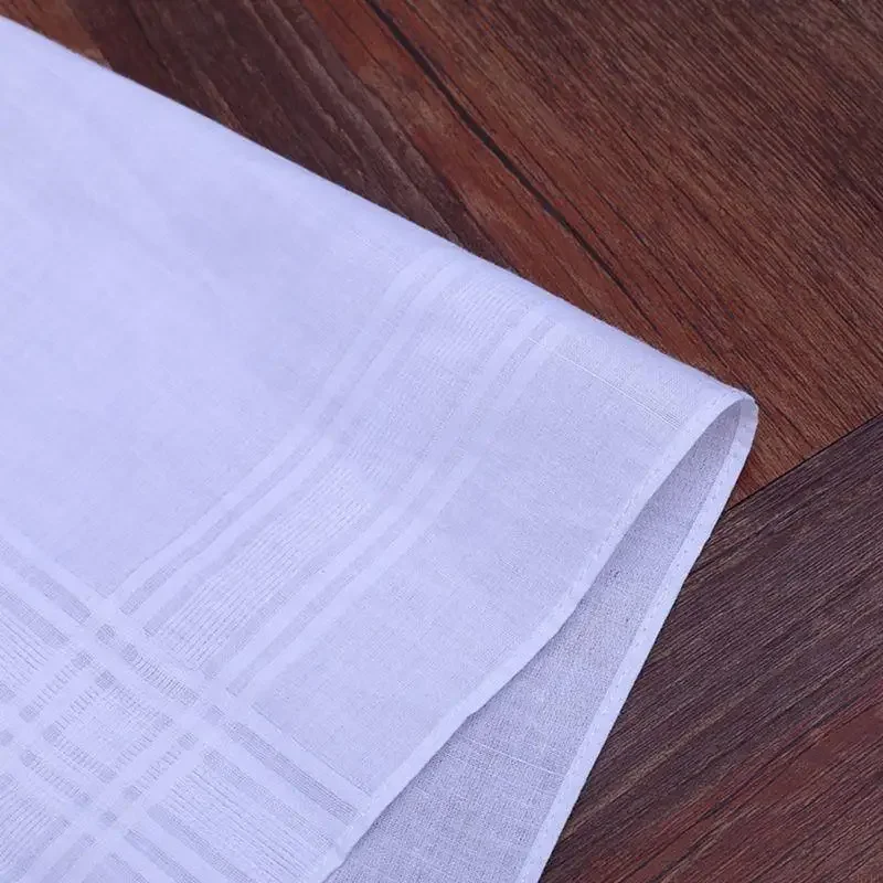 Toalha bolso macio e absorvente Hankies padrão quadriculado macio para os noivos H7EF
