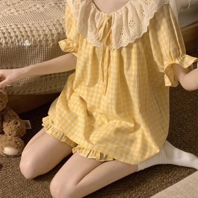 

Летний клетчатый комплект женской одежды Sweet Princ Sle Cloud Cotton ort Sve Комплект домашней одежды с цветочным принтом и круглыми пуговицами...