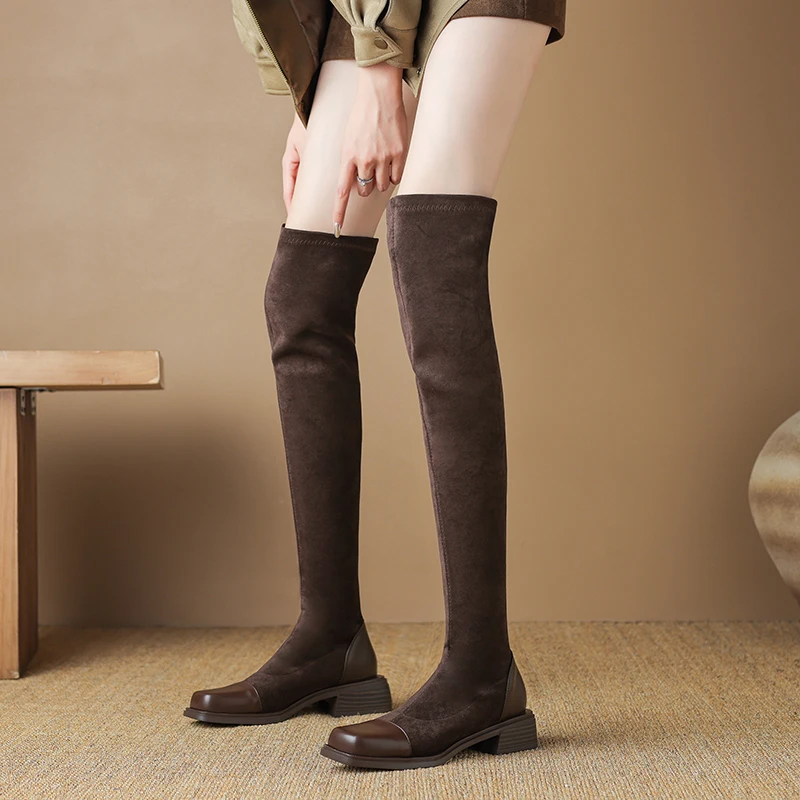 Sepatu Bot Wanita Musim Dingin QUTAA 2026, Sepatu Bot Tinggi Selutut Bahan Suede Imitasi, Ujung Bulat, Hak Sedang, Sepatu Wanita Elastis, Ukuran 34-40