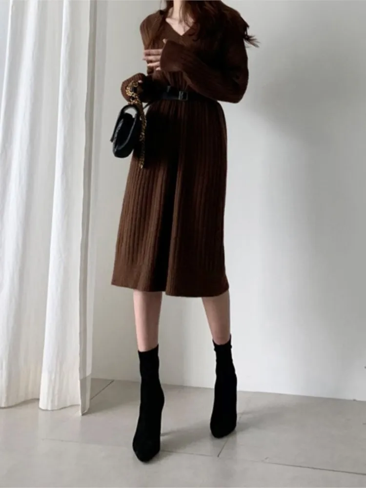 

Dresses 2025 Woman Temperament Knitted Dress For Women Loose Solid Color V-link Commuting Comfortable Vestidos All-match Trendy