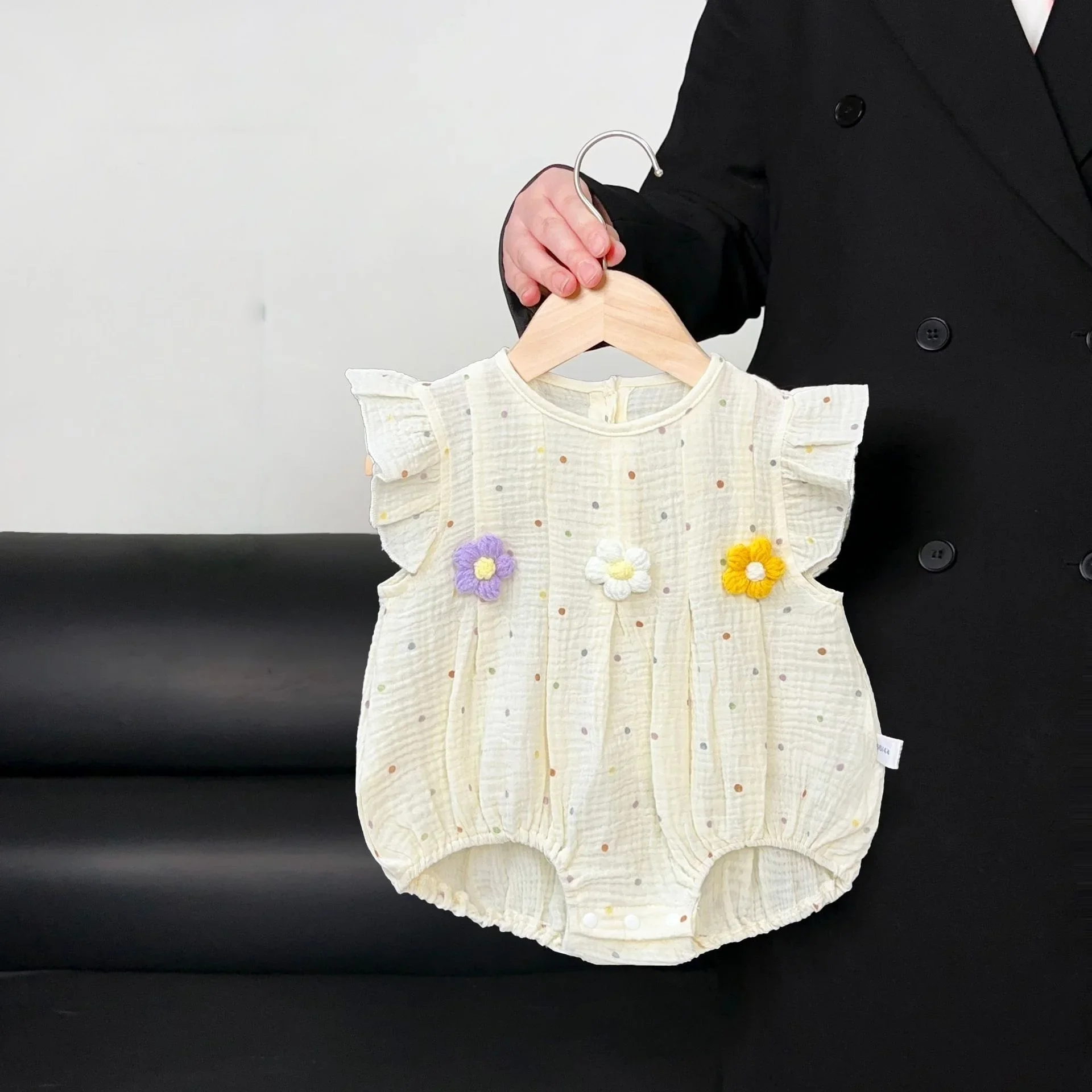 

Летний комбинезон для маленьких девочек, легкий дышащий комбинезон принцессы в горошек с рюшами и рукавами, милый повседневный наряд